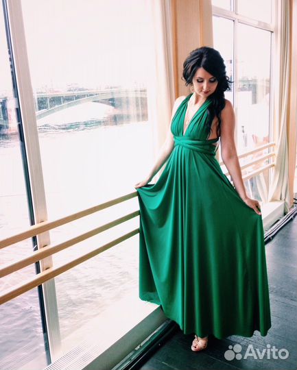 Вечернее платье