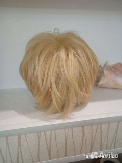 Парик блонд