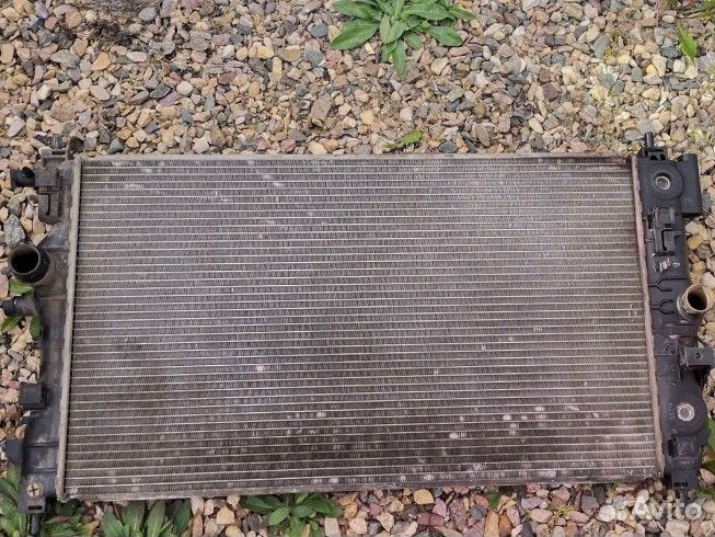Радиатор охлаждения opel astra j 1.6 под АКПП