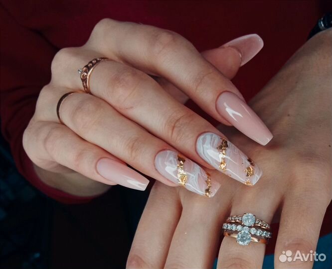 Мастер маникюра и педикюра