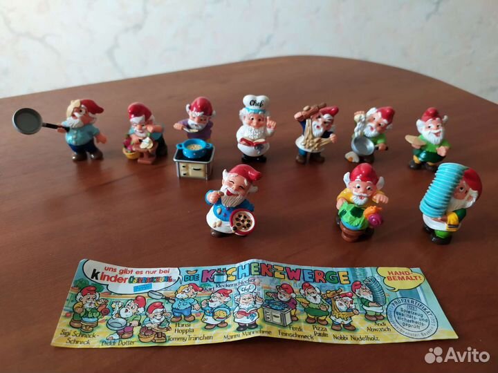 Игрушки из киндера бегемотики, львы, динозавры