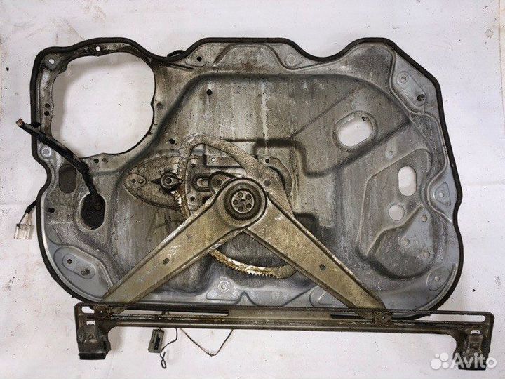 Панель двери передний правый Ford Focus CB4 aoda