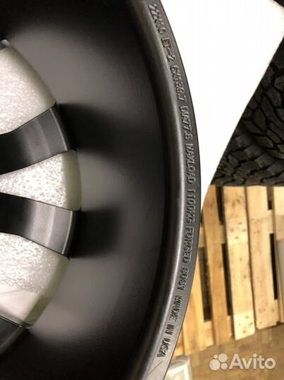 Кованые диски на dodge ram TRX 22 диаметр