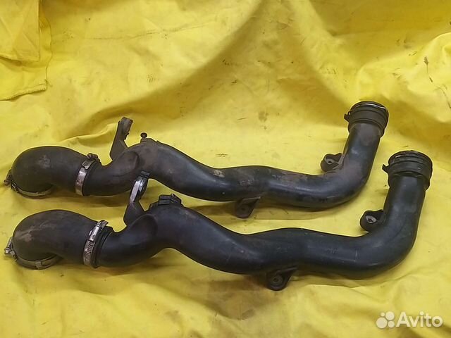 Патрубок интеркулера VW Tiguan 2007-2011