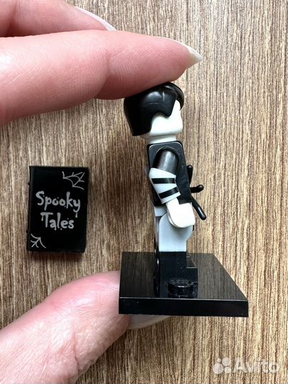 Минифигурка Лего 71013-5 Призрачный мальчик