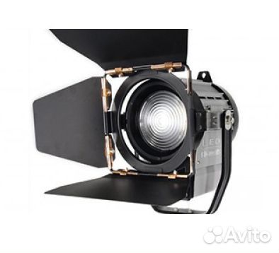 Светодиодный прибор постоянного света LED CD-1000W