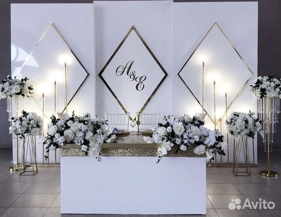 Оформление свадебного зала, выездная регистрация