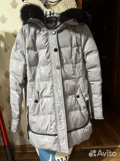 Пуховик женский