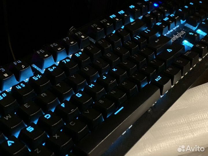 Игр. мех. клавиатура lenovo