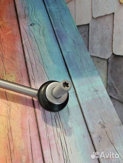 Стойки стабилизатора правая BMW