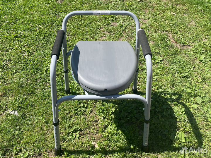 Стул санитарный