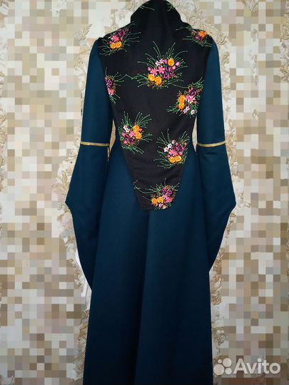 Платье костюмированное