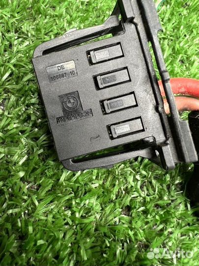 Разъем регулятора моторчика печки