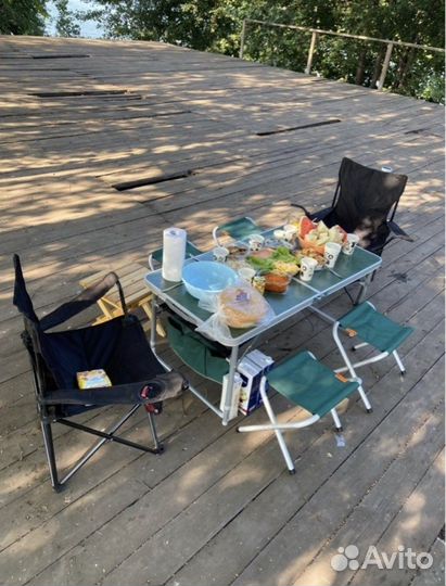 Складной туристический стол со стульями