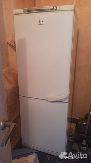 Холодильник бу