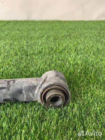 Рычаг передний левый Ford Mustang 6