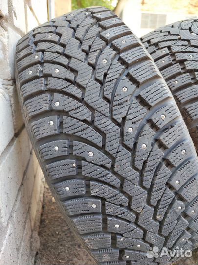 Pirelli Formula Ice 215/55 R16