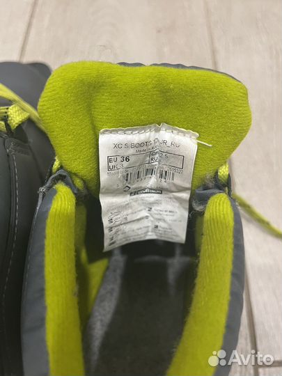 Лыжные ботинки