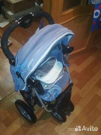 Коляска прогулочная Capella