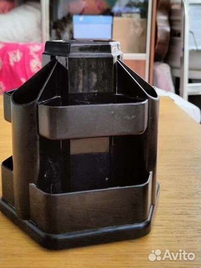 Вращающаяся подставка черная Erich Krause