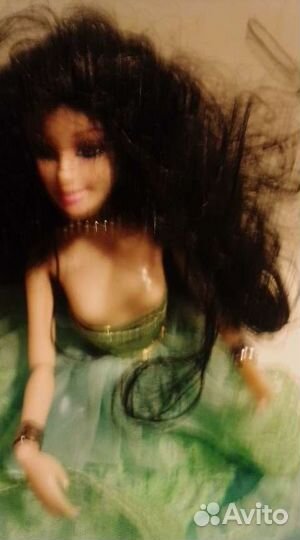 Кукла в хор, сост