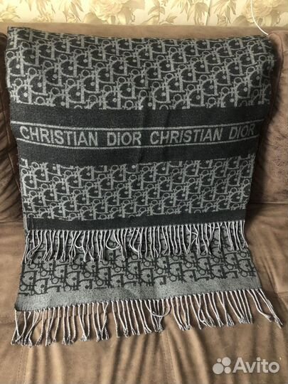 Палантин Кристиан Диор