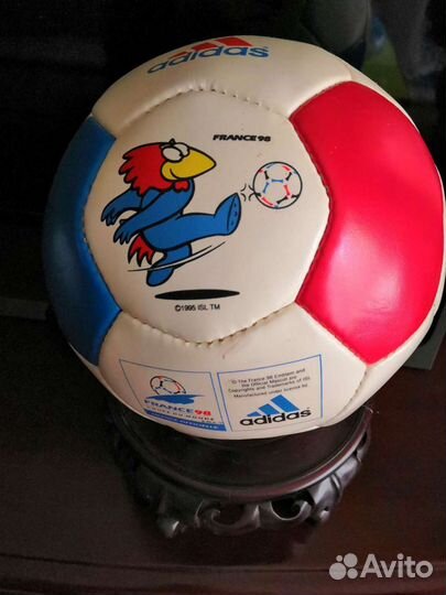 Футбольный мяч сувенир с чм 1998 г