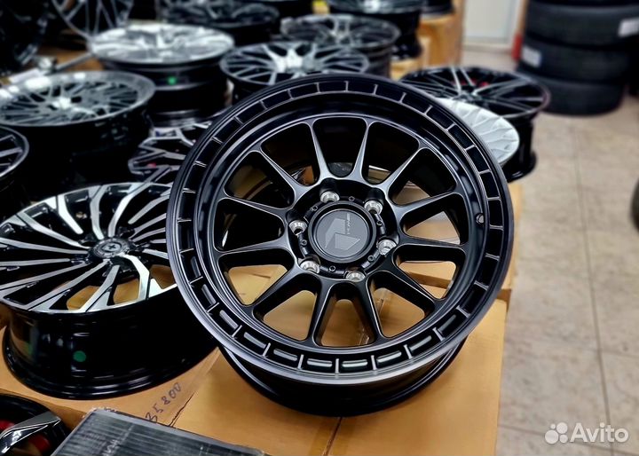 Брутальные диски R17 6x139.7 black pdw