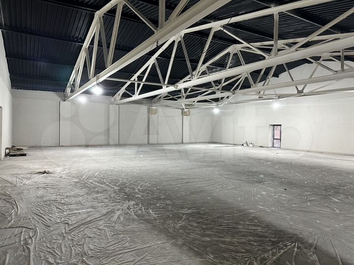 Торговая площадь, 3000 м²