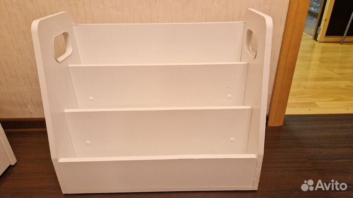 Детская полка для книг монтессори