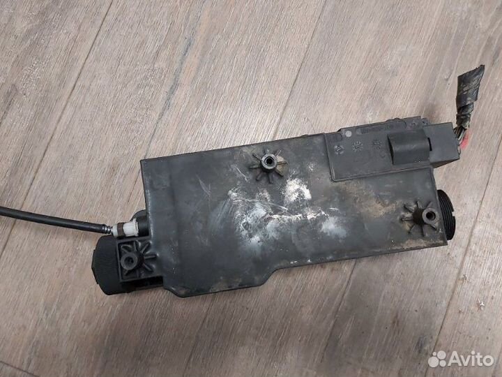 Блок ручника Bmw X5 4.8I E70 N62N 4.8I 2008