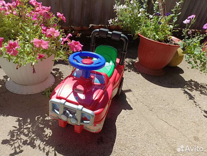 Машинка-каталка