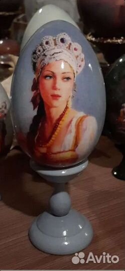 Яйцо интерьерное