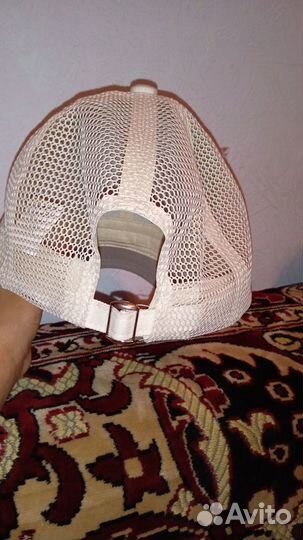 Кепка белая