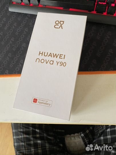 Huawei Nova Y90