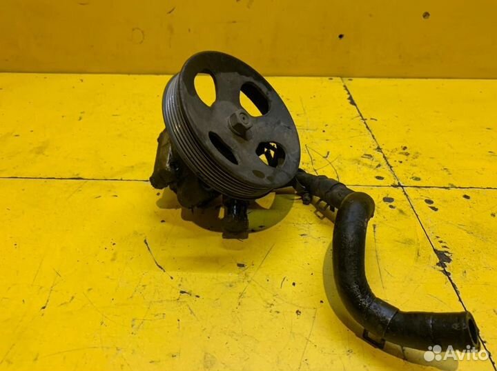 Насос гур Hyundai Santa Fe 2000–2004