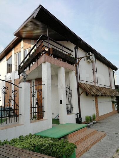 Гостиница, 590 м²