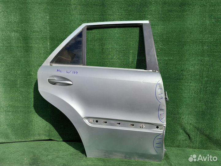 Дверь задняя правая mercedes w164