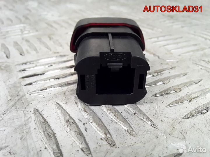 Кнопка аварийной сигнализации Ford Focus 2