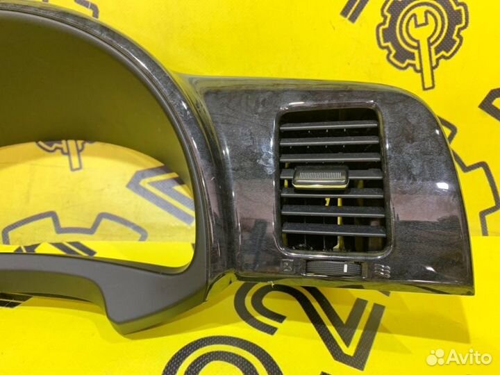 Накладка декоративная Toyota Wish ZNE10 1ZZ-FE