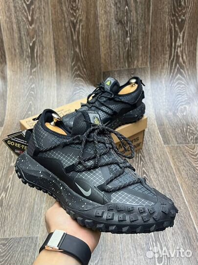 Nike acg