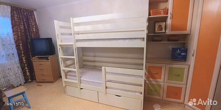 Двухъярусная кровать детская