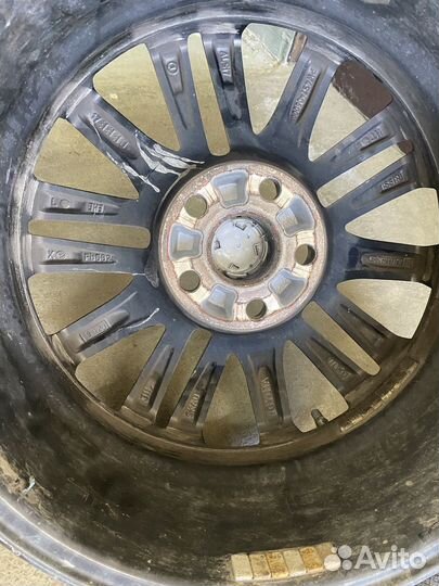 Продам литые дискина camry