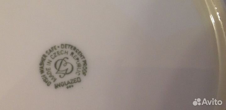 Тарелки белые (d 19 см) Чехия 7 шт