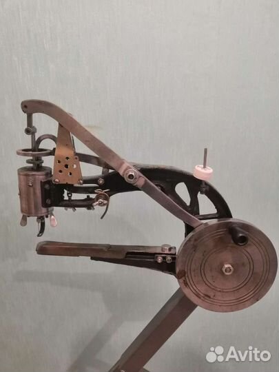 Швейная машинка версаль