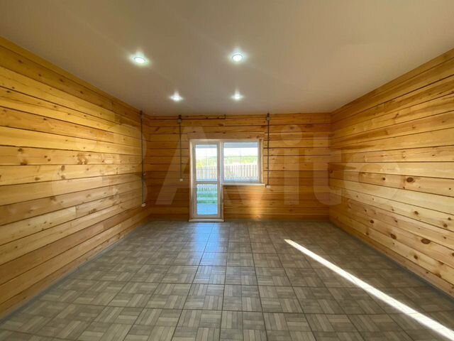 Дом 140 м² на участке 7 сот.