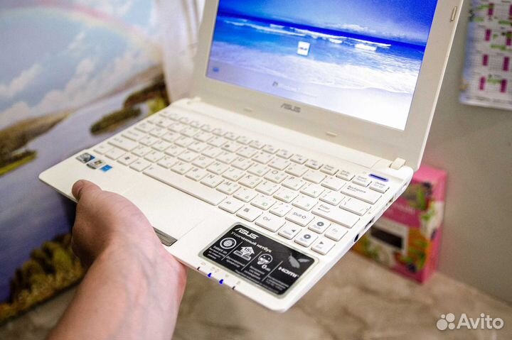 Стильный нетбук \ ультрабук asus + чехол