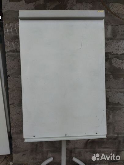 Флипчарт доска магнитно маркерная