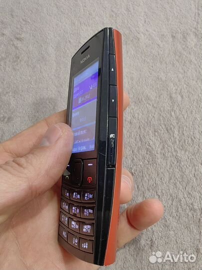 Nokia X2-02