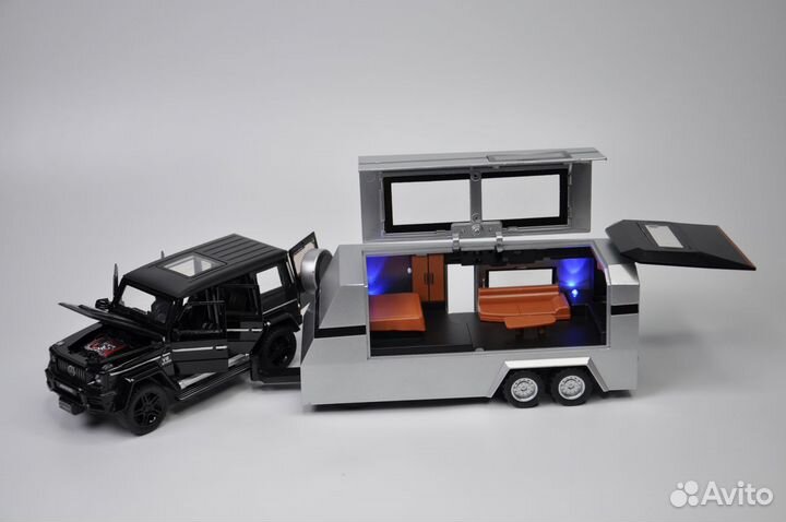 Модель Mercedes Gelandewagen AMG G63 автодом 1:32